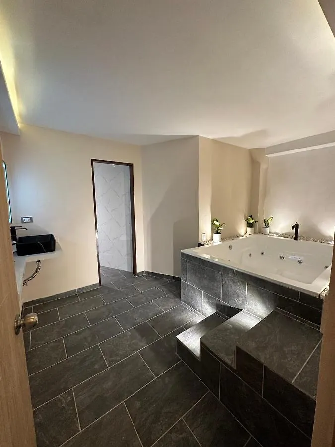Hotel Bali At Poblado Medellin 3*,