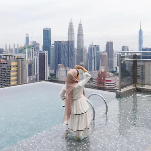 Appart hôtel Expressionz Kl By Perfect Host